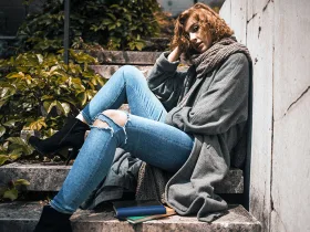 Jins belel yang sempat ngetren pada 2016 kini dianggap cringe.